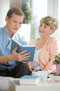 elder-care-book-reading-home